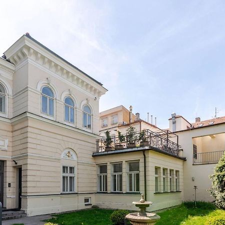 Unique Location With Hot-Tub, Terrace And Garden Villa Praha Eksteriør bilde